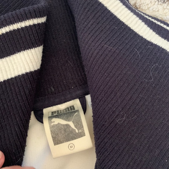 PUMA-Vintage full zip front with large cowl neck women’s size med - Picture 5 of 5